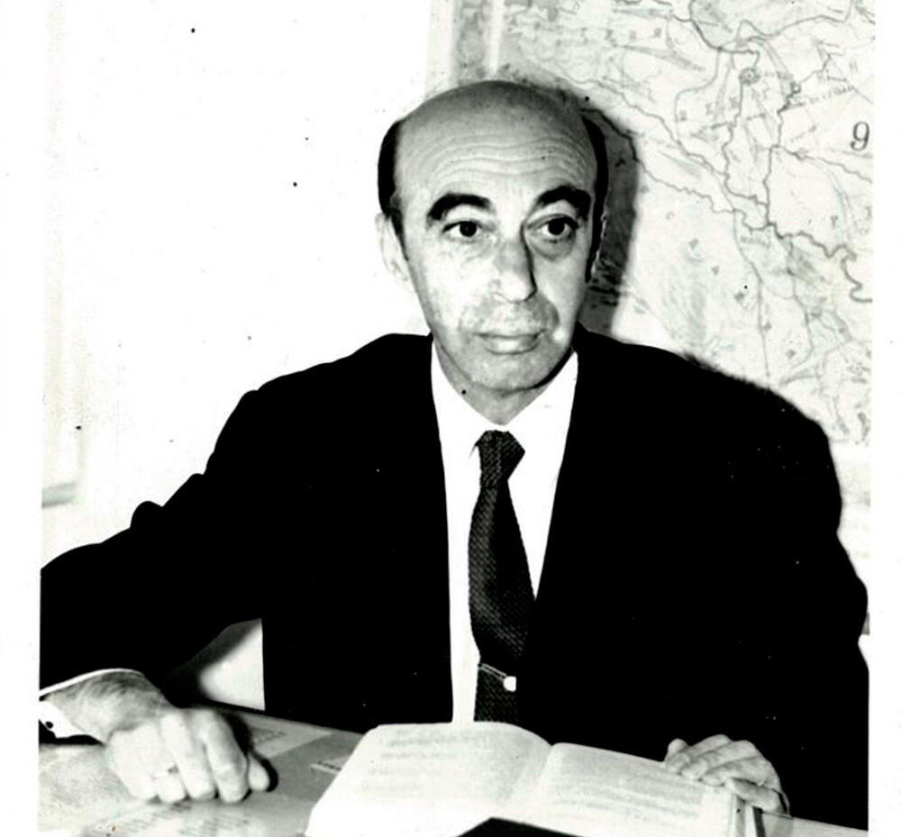 Один из немногих