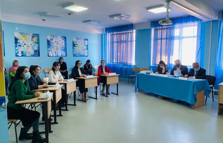 Викторина среди молодых педагогов в честь юбилея Независимости прошла в Акмолинской области