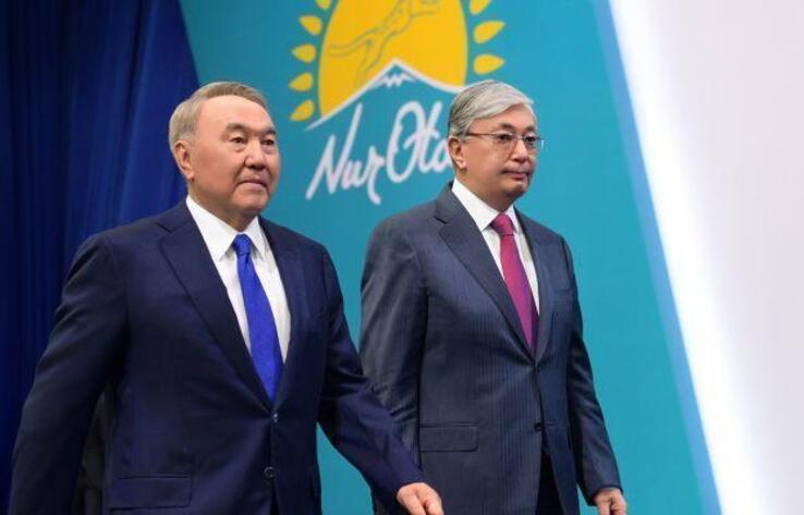 Елбасы Nur Otan партиясындағы өкілеттігін Тоқаевқа тапсырды