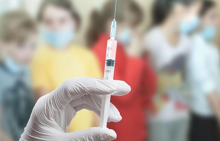 С 2022 года начнутся исследования вакцины от COVID-19 для детей младше 12 лет