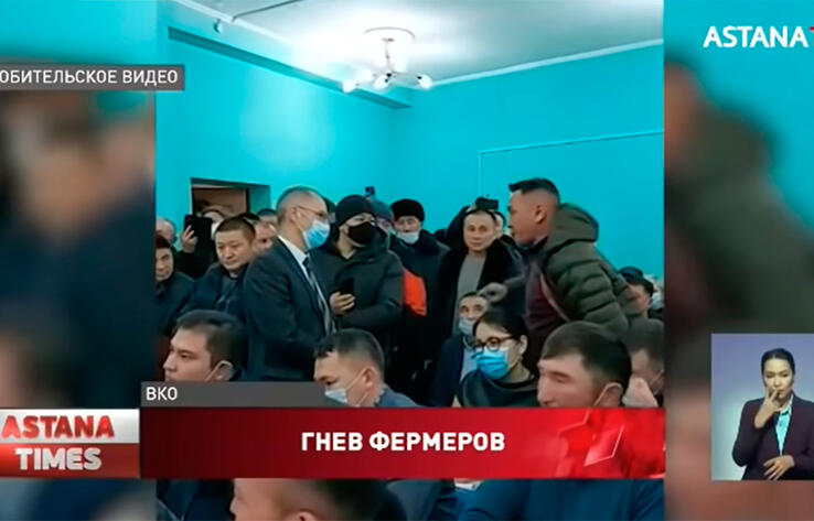 "Нас бросают под танки": фермеры штурмуют управление сельского хозяйства в ВКО