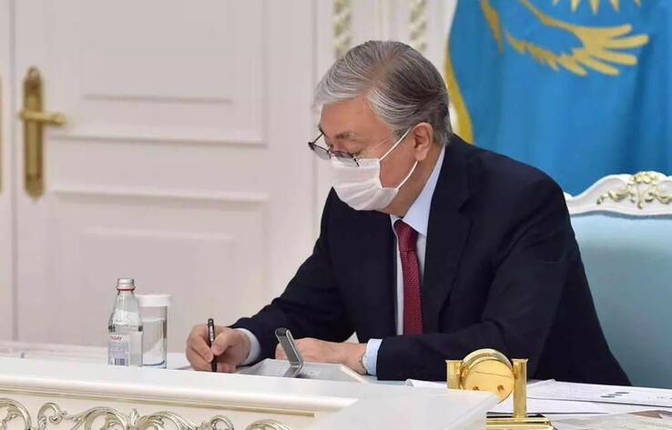 Президент подписал поправки по вопросам развития конкуренции 