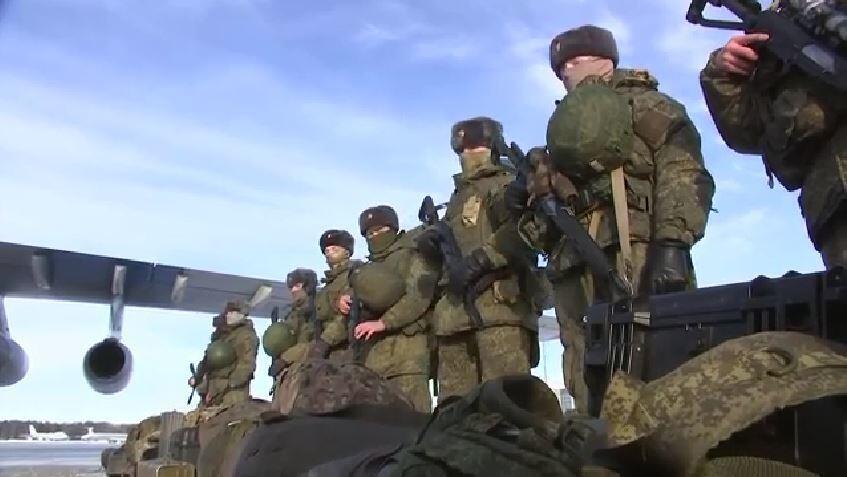 ОДКБ отправила миротворцев в Казахстан 