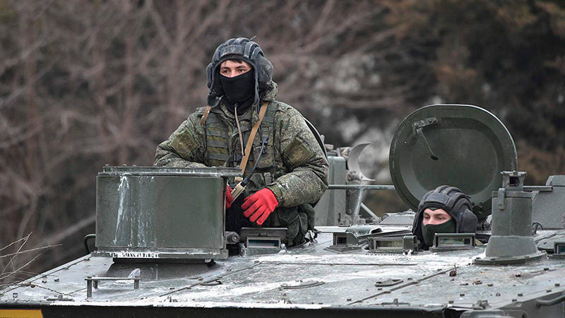 Ret. US Colonel McGregor noted the main feature of the Russian military