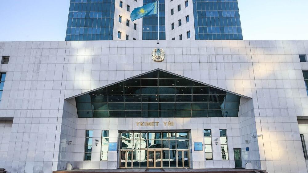 Смаилов подписал распоряжение о распределении обязанностей между своими замами 