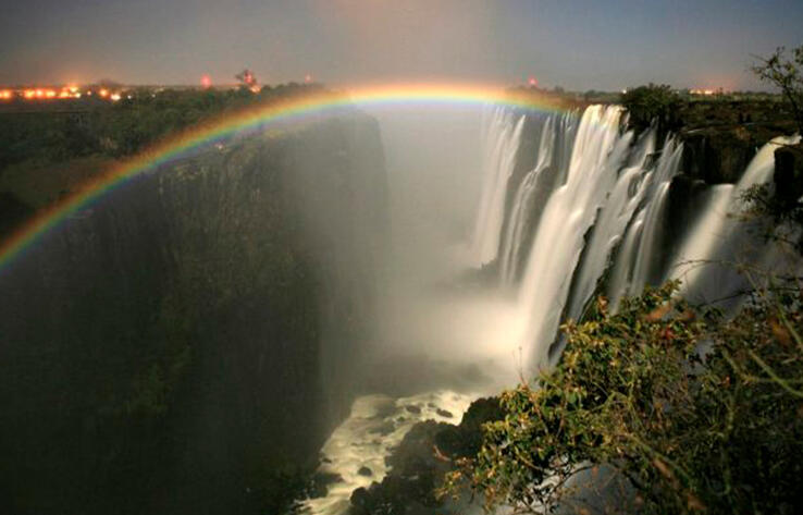 Лунная радуга