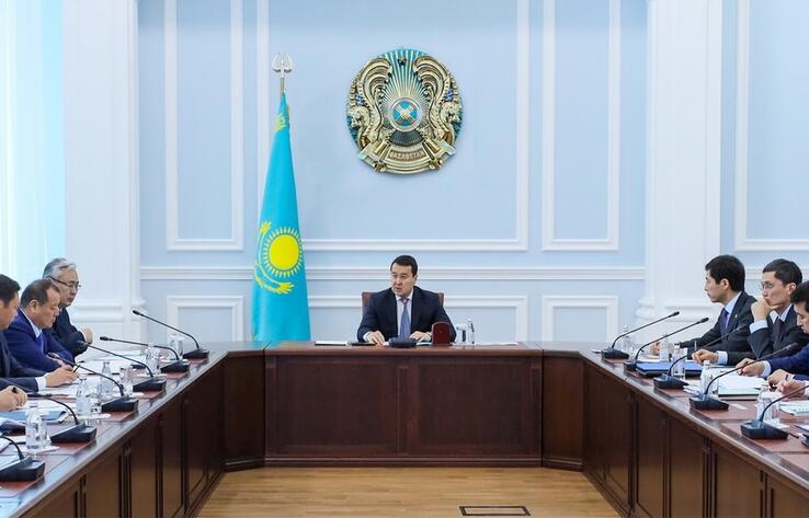 Смаилов Искалиеву: почему для решения проблем региона обязательно необходимо вмешательство президента