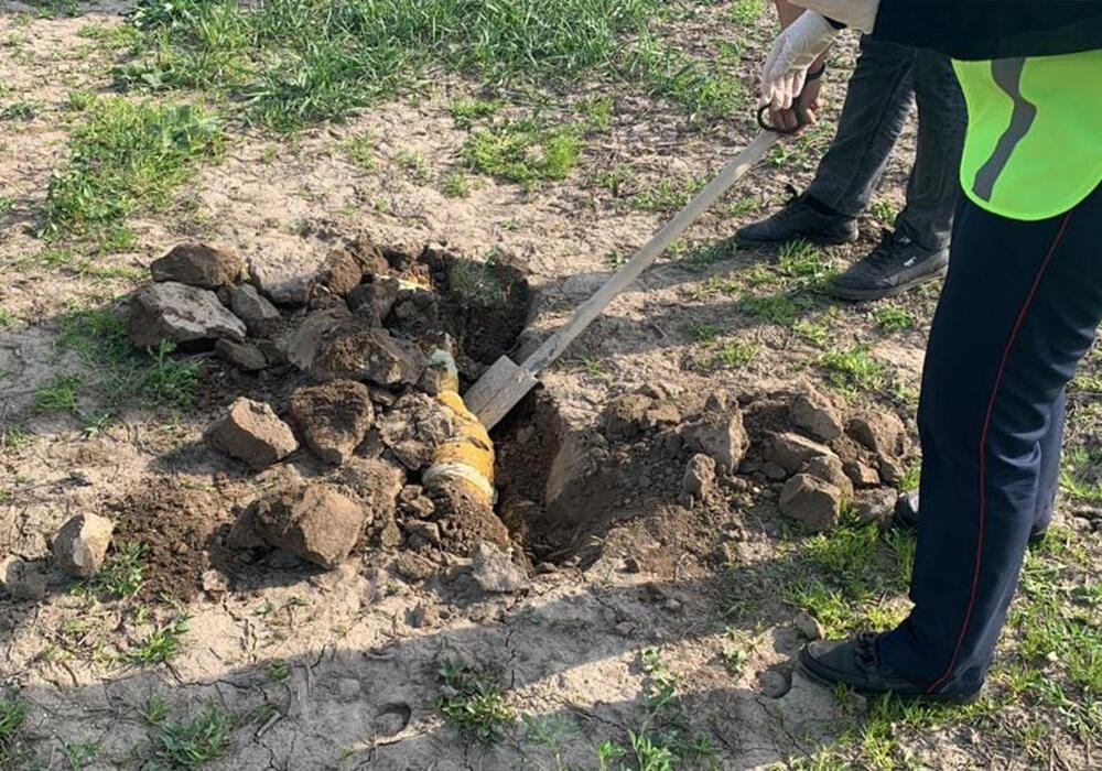 Очередные тайники с похищенным в январе оружием обнаружены в Алматы. Фото: facebook/Канат Таймерденов