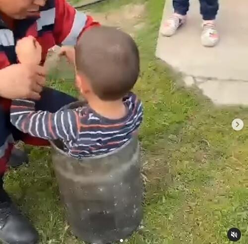 В ВКО спасли четырехлетнего ребенка, застрявшего во фляге