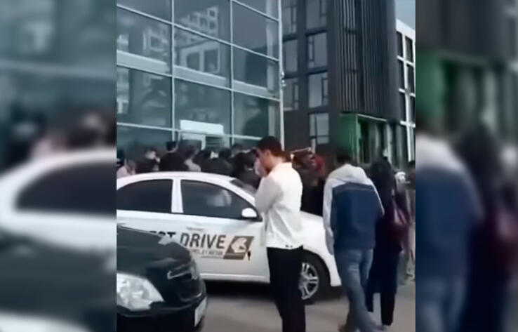 Старт программы льготного кредитования вызвал ажиотаж в автосалонах РК