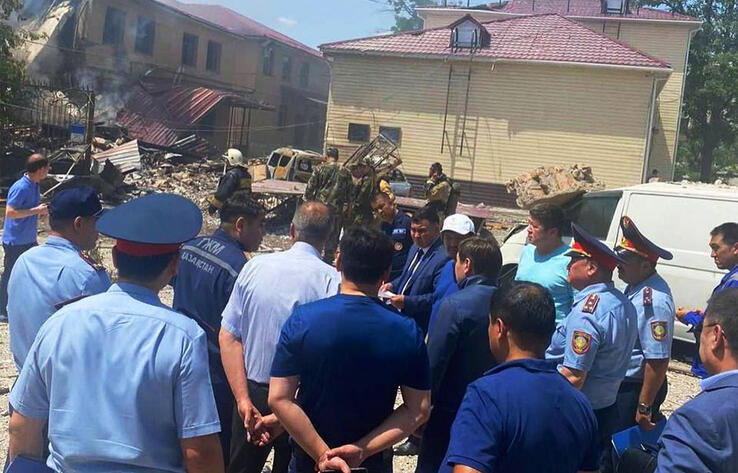 Взрыв возле роддома в Шымкенте: погиб сторож