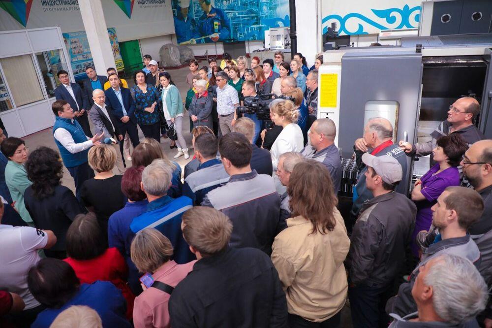 Асхат Оралов призвал аграриев СКО принять активное участие в референдуме. Фото: AMANAT