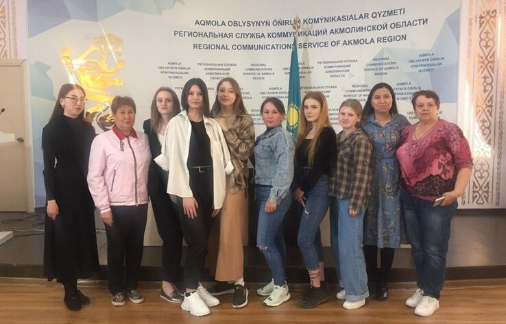 Языковой клуб "Тілдесейік, достар!" открылся в Кокшетау