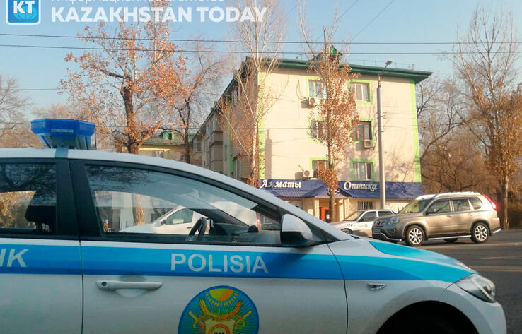 Полиция возбудила уголовное дело по факту падения баннера на людей в Нур-Султане