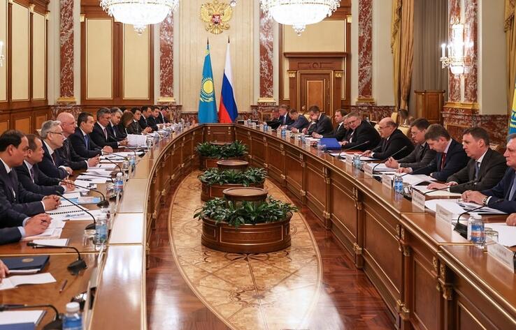 Алихан Смаилов провел переговоры с Михаилом Мишустиным в Москве
