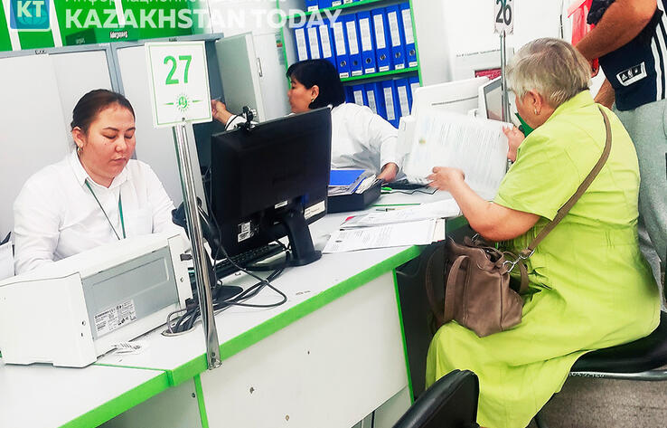 В Казахстане хотят сократить время работы ЦОНов