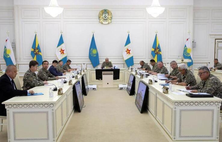 В Минобороны обсудили актуальные аспекты безопасности воинской службы