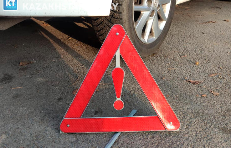 В результате ДТП в Павлодаре госпитализировали троих человек, в том числе ребенка