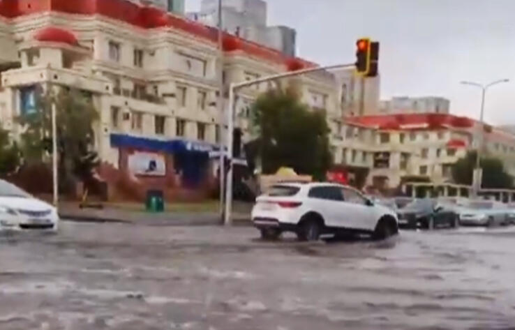 Нур-Султан затопило после сильного ливня