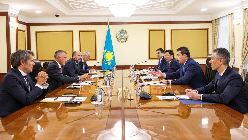 Планы по строительству нового газоперерабатывающего завода обсудил Смаилов с руководством Eni