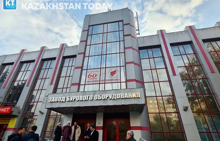 Казахстанские журналисты посетили завод бурового оборудования в Оренбургской области