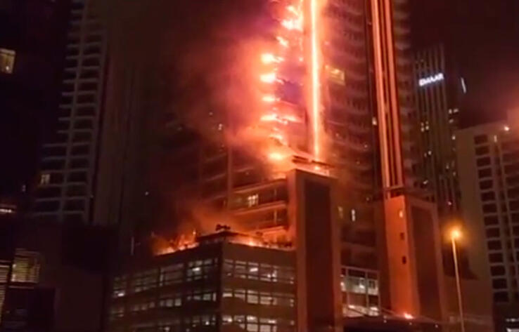 Dubai fire races up high-rise near world's tallest building