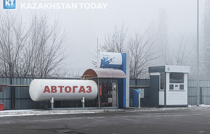 На АЗС Атырау возник дефицит газа 