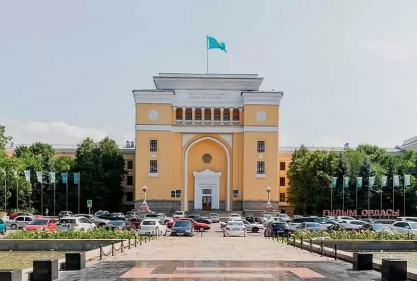 Национальной академии наук вернули государственный статус