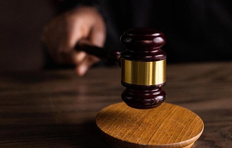 В суде Алматы началось разбирательство по делу вайнеров, обвиняемых в создании финпирамиды