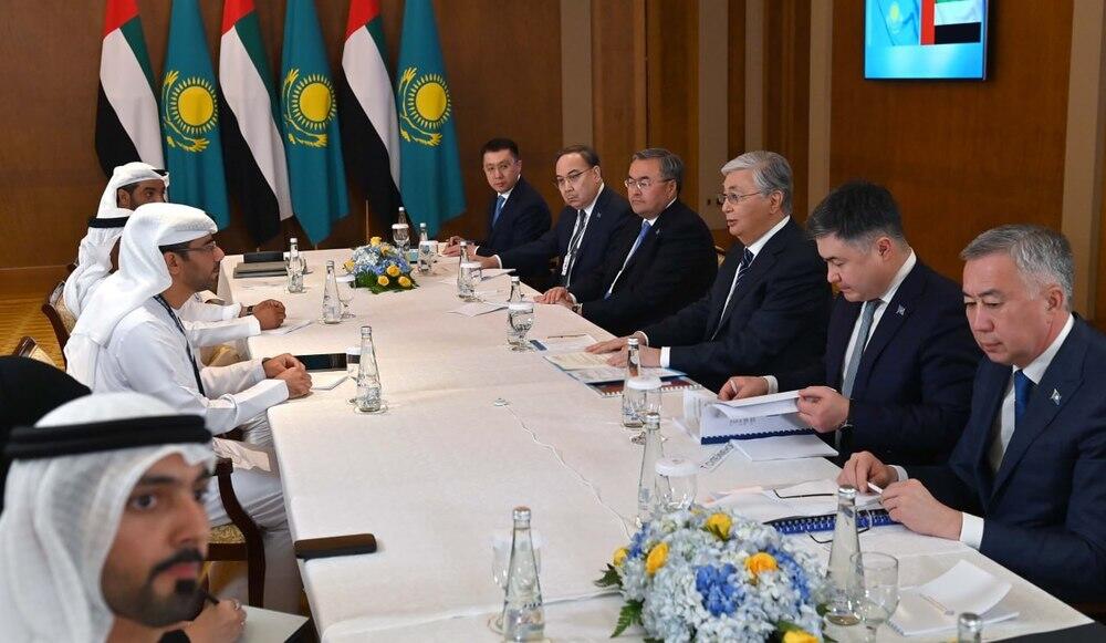 Токаев поприветствовал планы Abu Dhabi Ports Group по развитию морской и портовой инфраструктуры на Каспии. Фото: Акорда