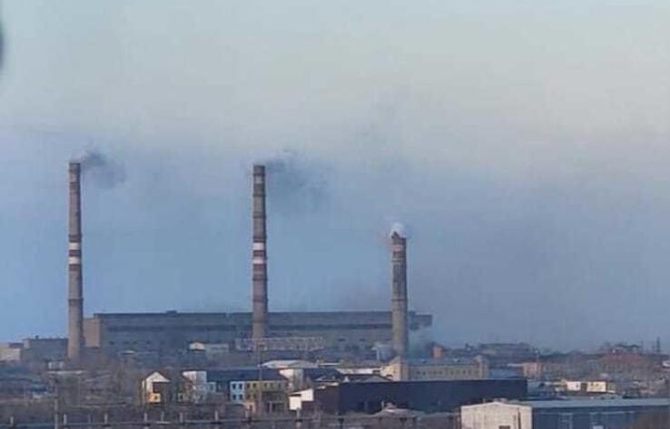 Труба рухнула на ТЭЦ-2 в Петропавловске: новую дымовую трубу обещают построить в этом году 