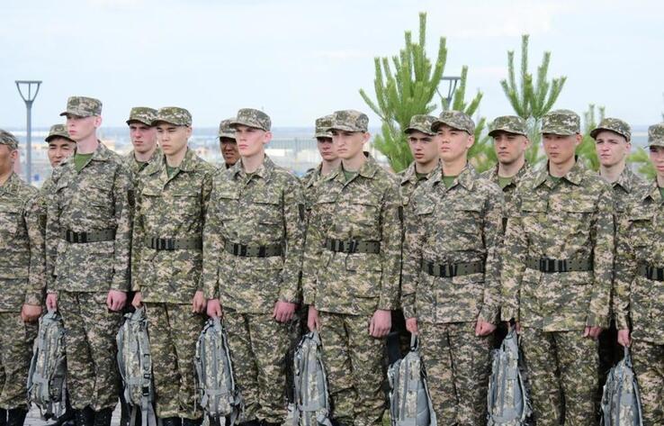Токаев подписал указ об очередном призыве на срочную воинскую службу