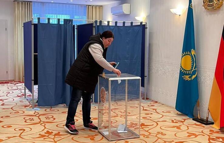 Явка на избирательных участках за рубежом составила 72,54% - МИД