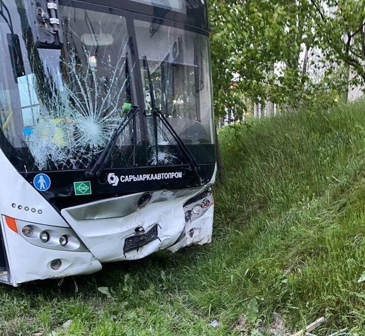 До пяти человек возросло количество жертв от наезда автобуса в Шымкенте 