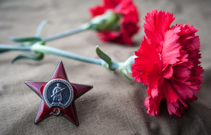 Русский дом в Алматы проведет онлайн-шествие "Бессмертный полк" и онлайн-фестиваль ко Дню Победы
