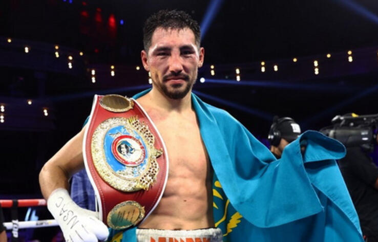 Жанибек Алимханулы защитил титул чемпиона мира WBO