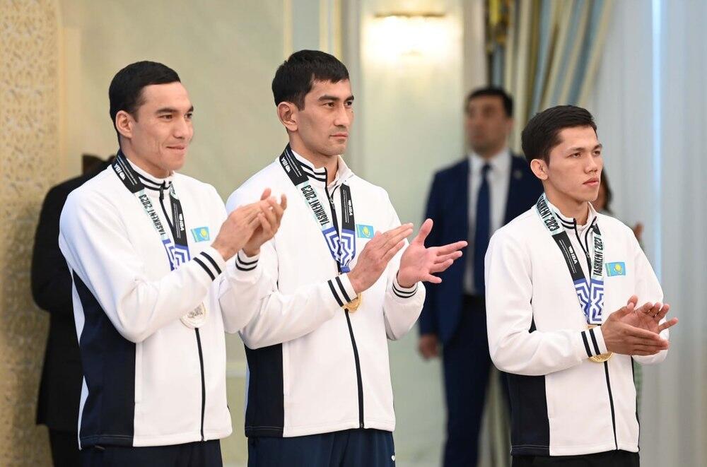 Tokayev received winners of World Boxing Championship. Images | Akorda