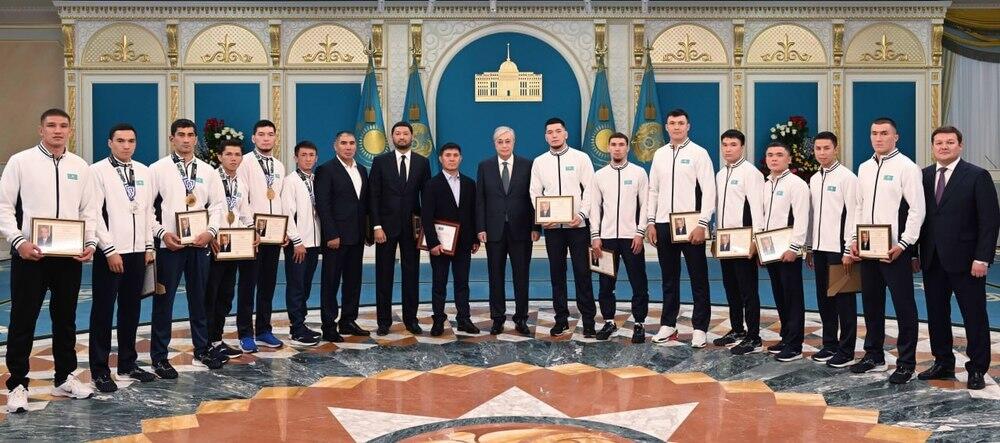 Tokayev received winners of World Boxing Championship. Images | Akorda