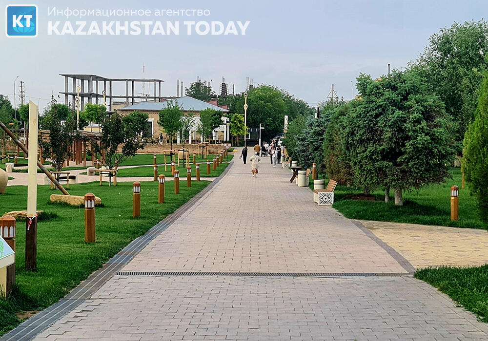 Trip to the Turkestan oasis