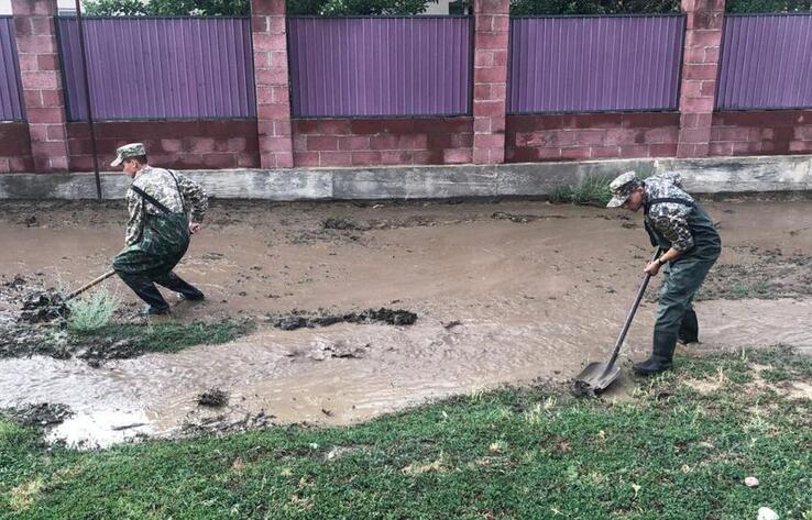 На трассе в Алматинской области произошел перелив паводковых вод