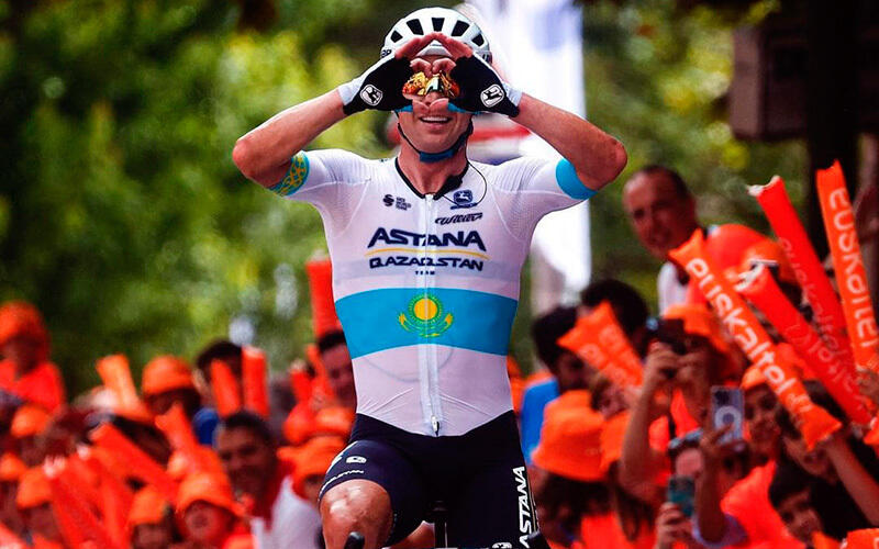 Circuito de Getxo: Alexey Lutsenko wins, Simone Velasco is third 