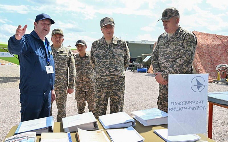 President Tokayev visits strategic command and staff military exercises "Batyl Toitarys - 2023". Images | Akorda