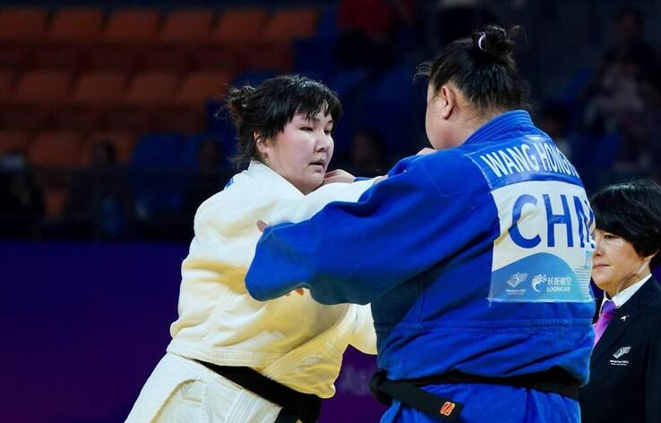 Дзюдоистка Зарина Раифова выиграла серебро на Азиатских параиграх