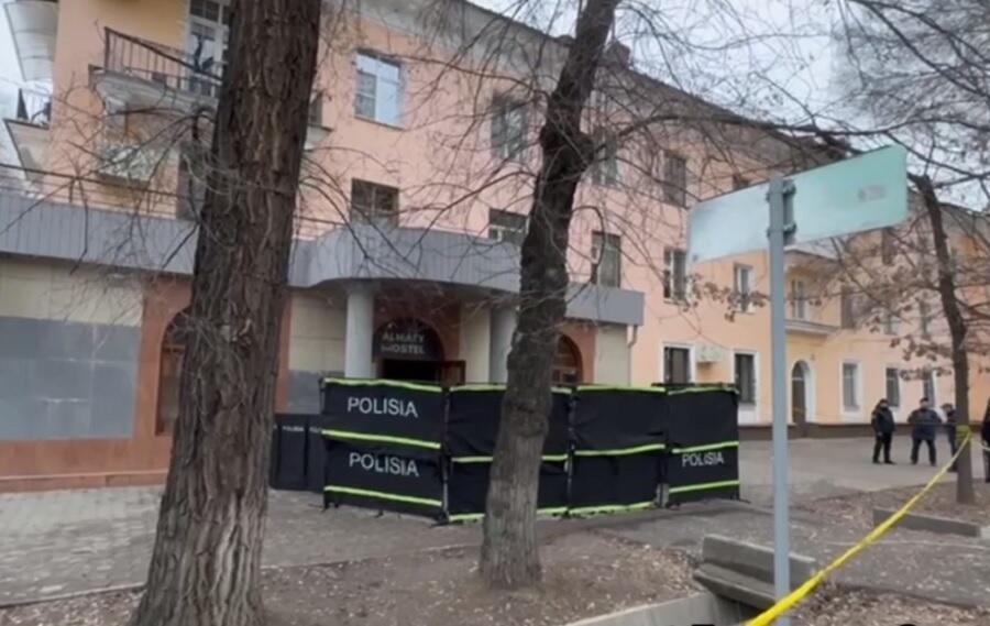 Пожар в хостеле Алматы: 13 человек погибли