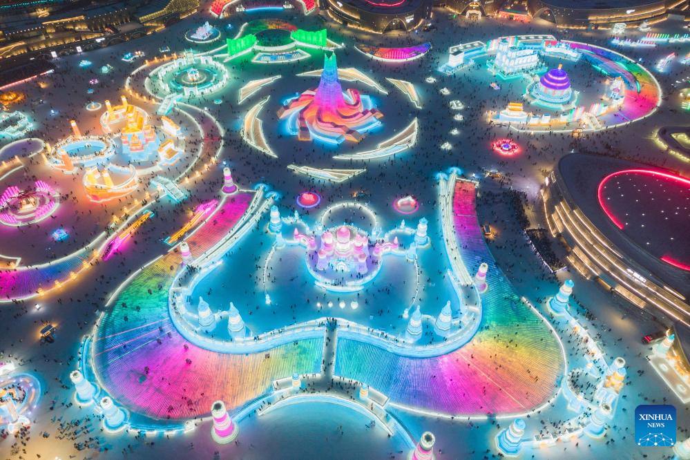 Harbin Ice-Snow World opens in NE China