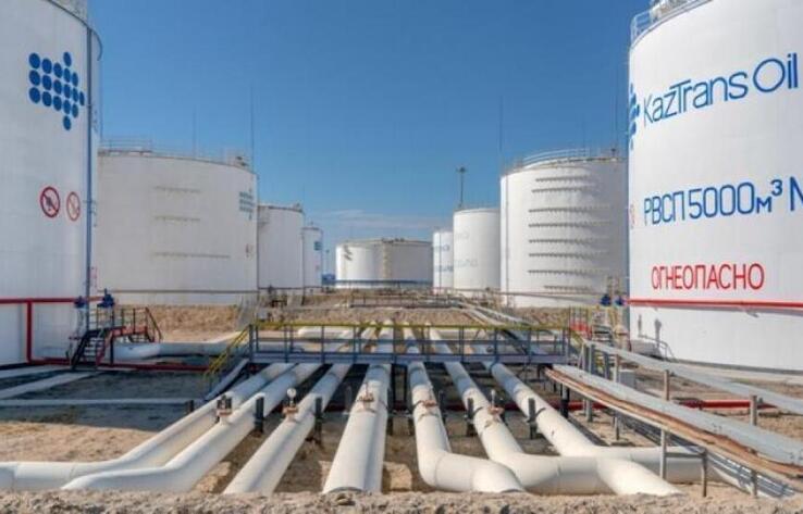 Казахстан до 2034 года сохранит стоимость транзита российской нефти в Китай 
