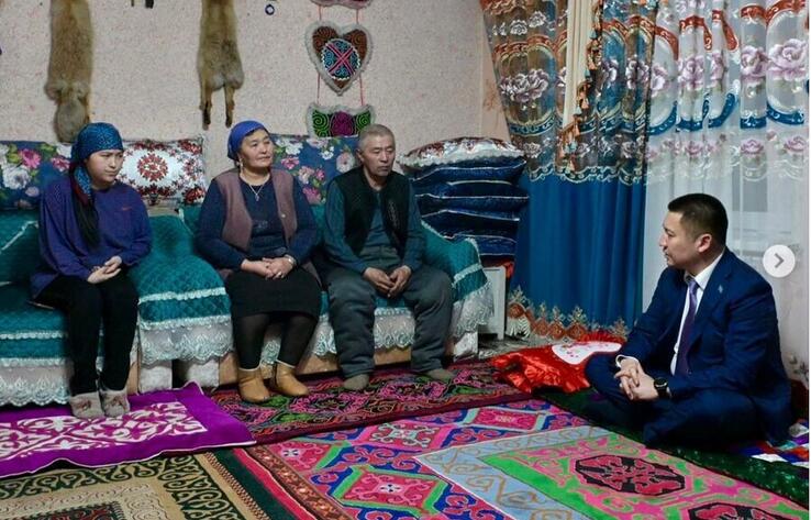 Трагедия на "Майкаинзолото": семьям погибших погасят кредиты и коммунальные долги 