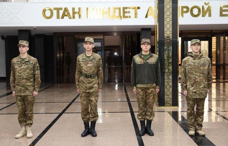 Военнослужащие Казахстана перешли на единую полевую форму
