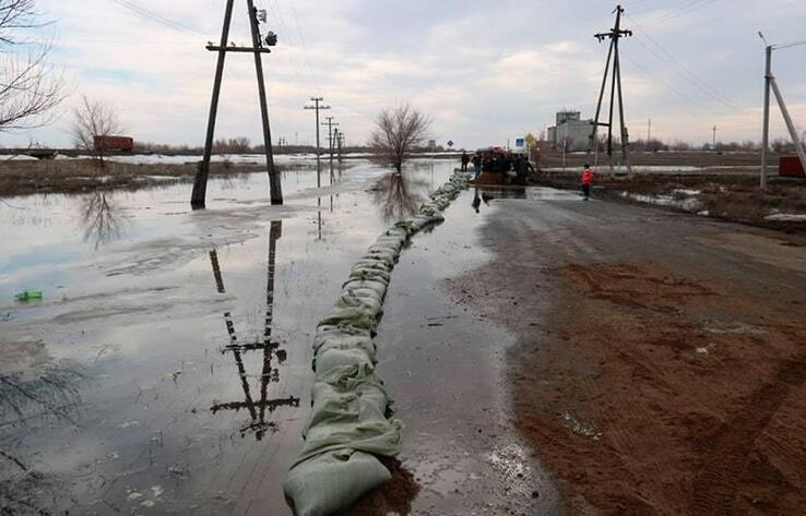 В Акмолинской области пять населенных пунктов оказались отрезаны от сообщения из-за паводков 
