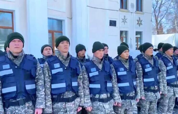 В ВКО поблагодарили военнослужащих, участвовавших в противопаводковых мероприятиях
